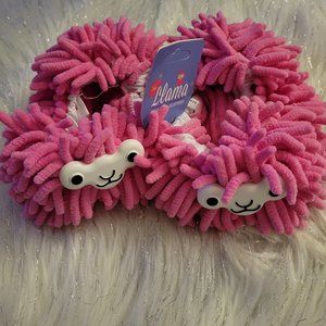 Llama Cleaning Slippers